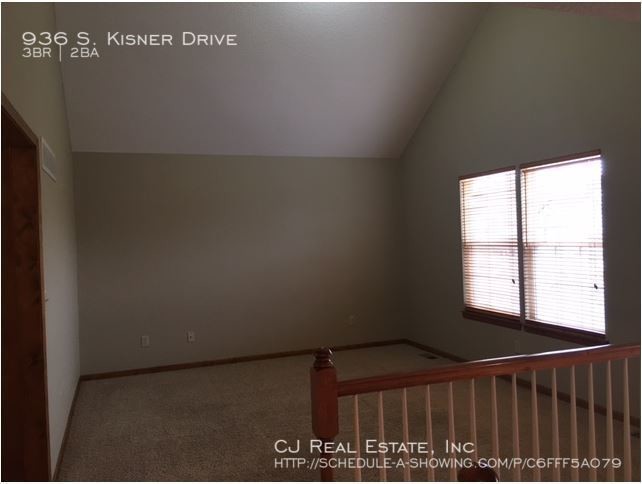 Building Photo - 936 S Kisner Dr