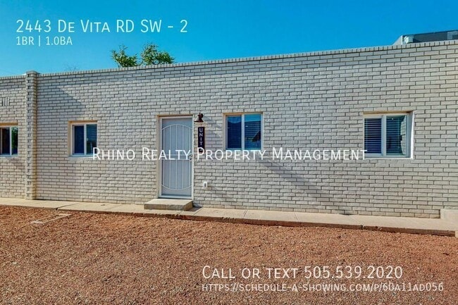 Building Photo - Completely Remodeled Unit In the SW!