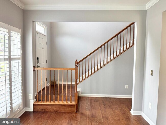 Foto del edificio - 35 Live Oak Ln