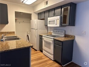Building Photo - 12581 Equestrian Cir