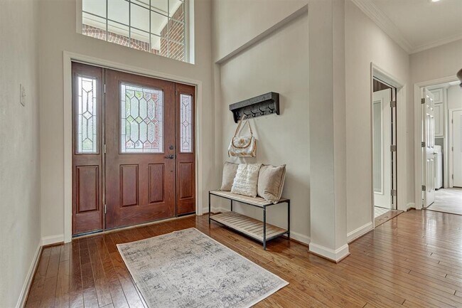 Building Photo - 47 Firethorn Pl