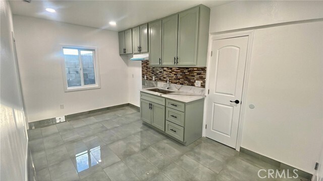 Foto del edificio - 1336-1109 W 109th Pl