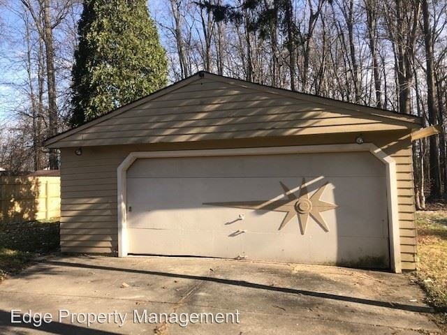 Building Photo - 3 br, 1.5 bath House - 5025 Lear Nagle Rd.