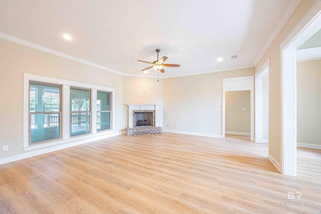 Foto del edificio - 27069 Gramercy Ln