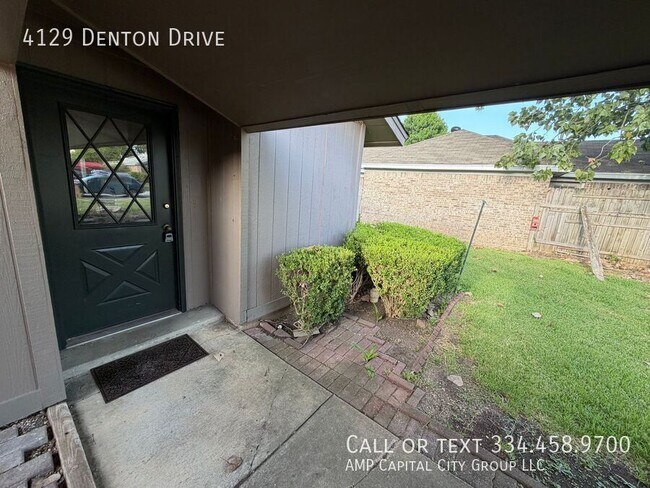 Foto del edificio - 4129 Denton Dr