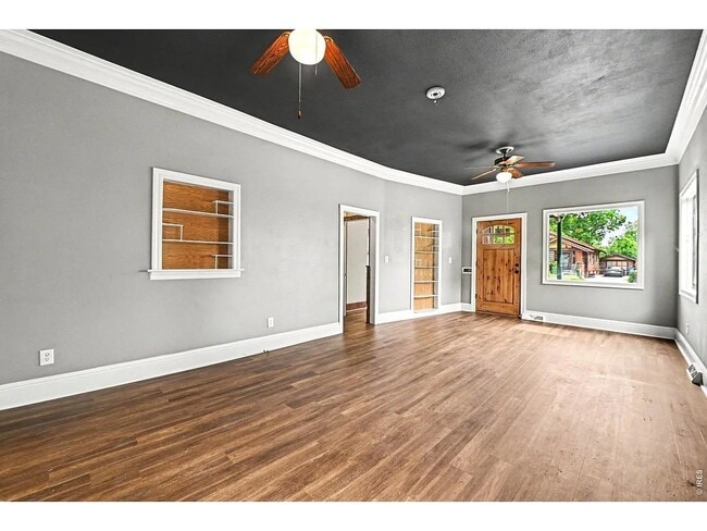 Foto del edificio - 817 N Garfield Ave