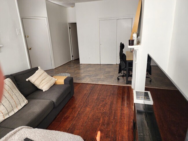 Foto del edificio - 337 Pavonia Ave
