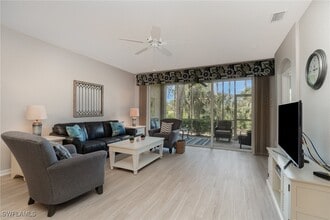 Building Photo - 20120 Seagrove St