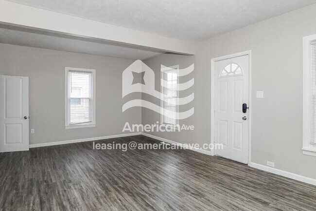 Foto del edificio - 1025 W 17th St