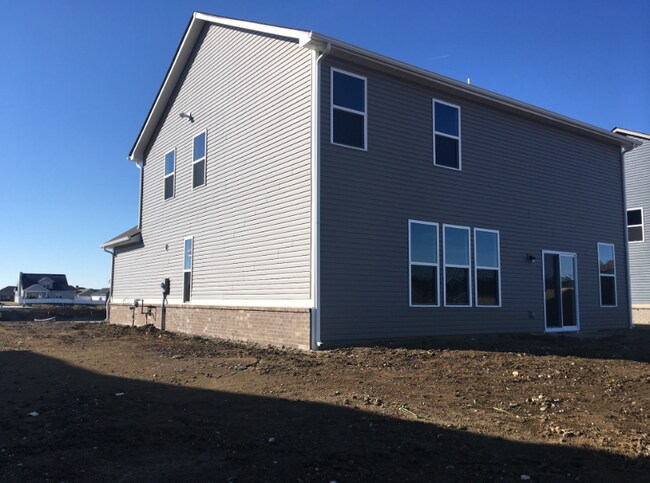 Building Photo - 912 Alba Dr