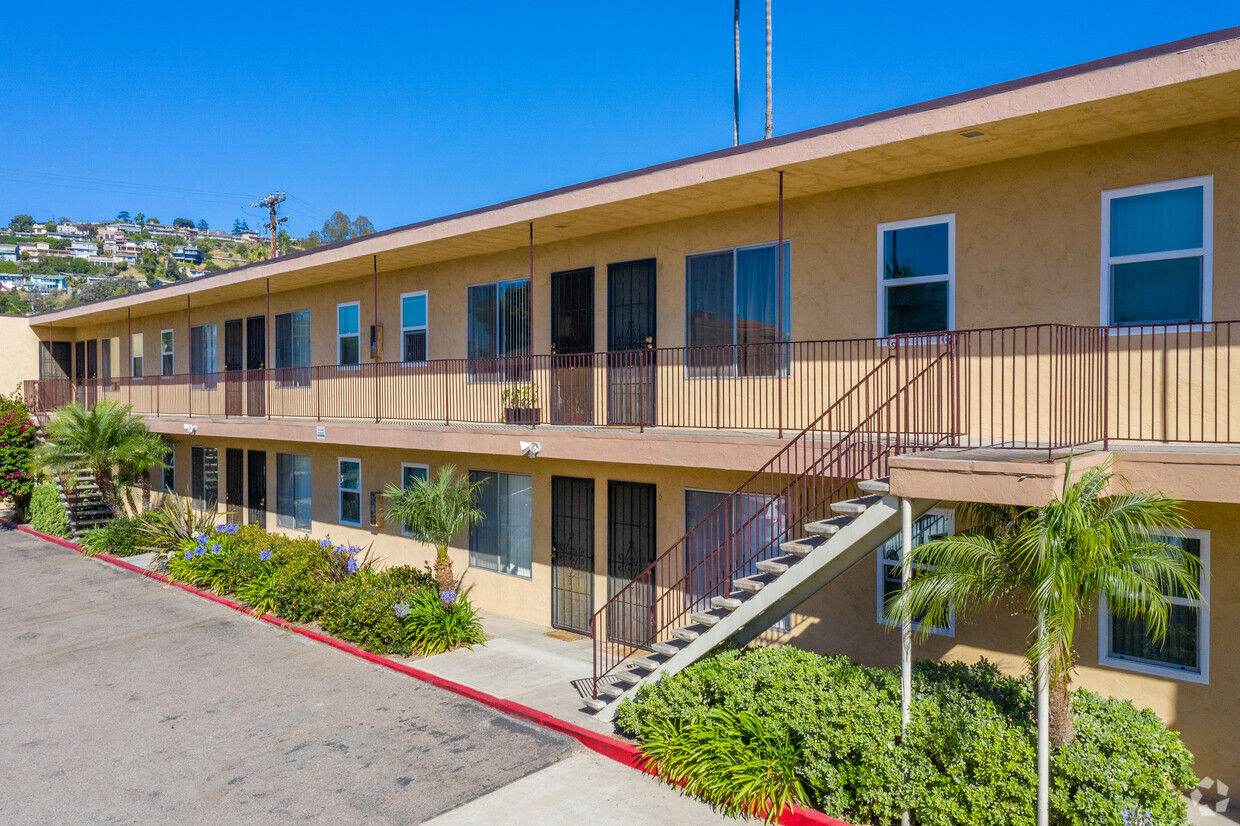 Foto del exterior del edificio - Chateau Parks Apartments