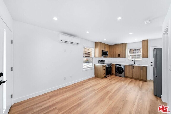 Foto del edificio - 1258 Mariposa St