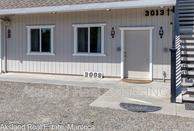 Foto del edificio - 3009 W Lathrop Rd