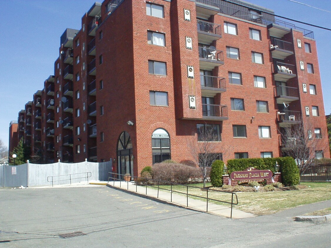 8 9th St, Medford, MA 02155 Condo for Rent in Medford, MA