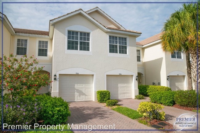 Building Photo - 3 br, 2.5 bath House - 936 Hampton Circle
