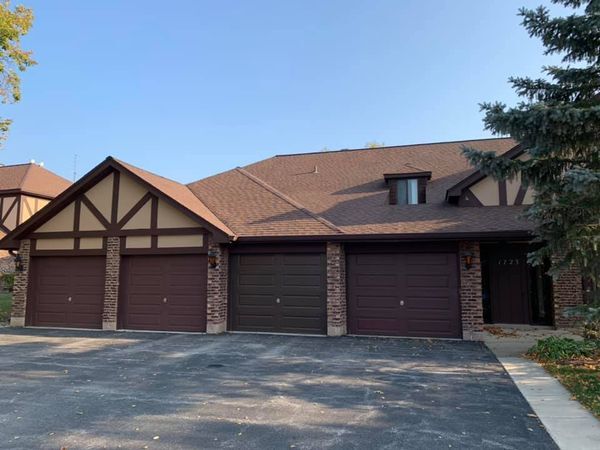 Building Photo - 1723 Lakecliffe Dr