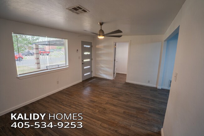 Foto del edificio - 1233 SW 65th St