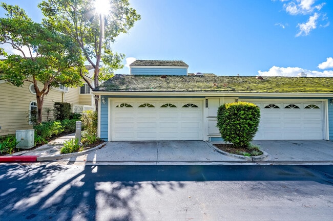 Building Photo - 620 Holbrook Ct