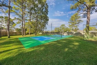 Building Photo - 600 Royal Oaks Dr Building Photo - 600 Royal Oaks Dr