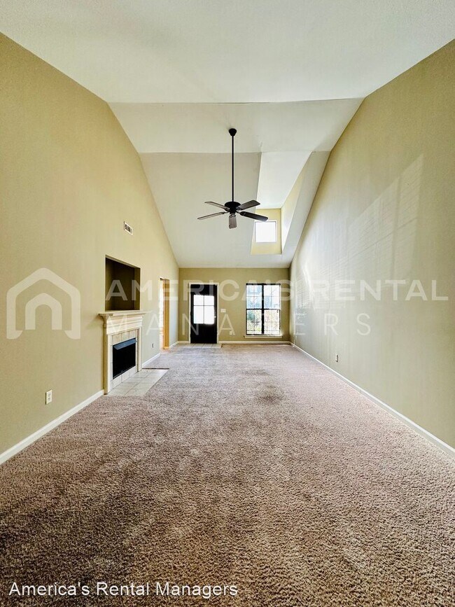 Building Photo - 2 br, 2 bath House - 124 Winners Circle