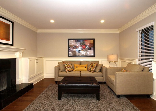 Building Photo - 1904 Camino Verde