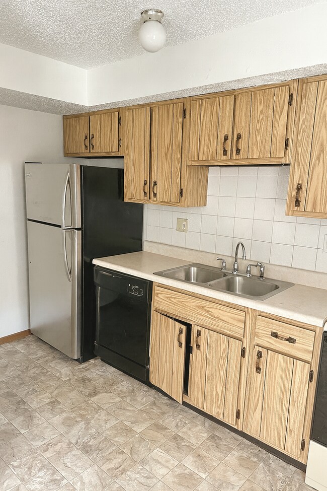 Foto del edificio - 2512 Elmwood Pkwy