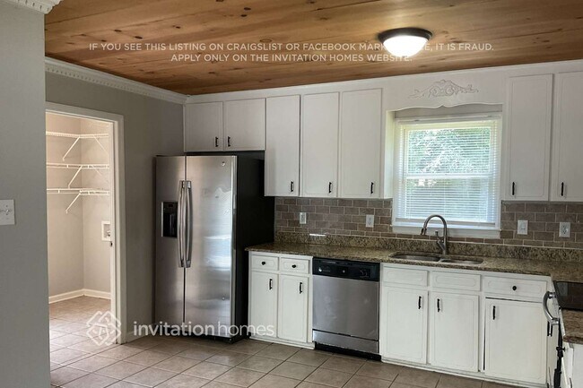 Building Photo - 1017 Riderwood Ct
