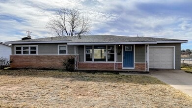 Building Photo - 2402 42nd St