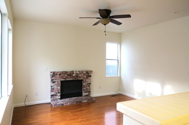 Family room - 3268 Joshuapark Dr