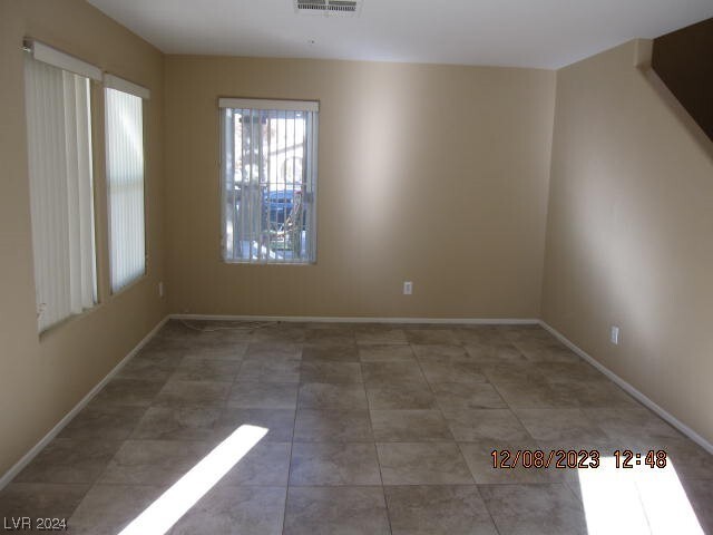 Foto del edificio - 640 Desert Passage St