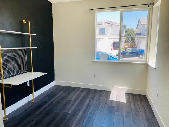 Building Photo - 2710 Lockborne Ct