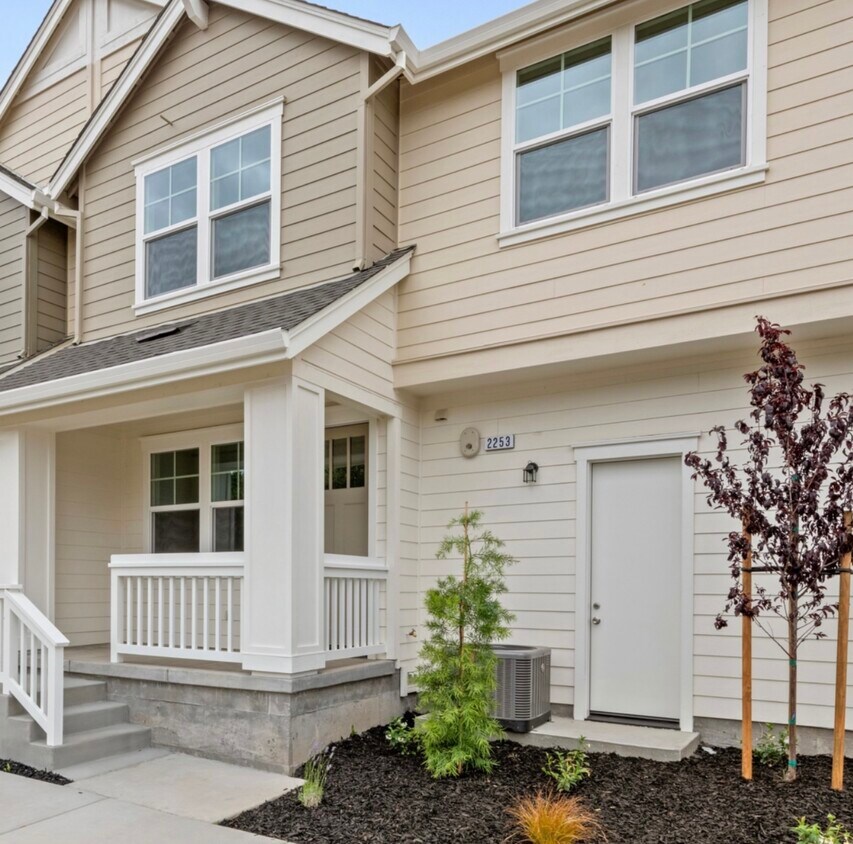 Primary Photo - 2253 Vanderford Dr