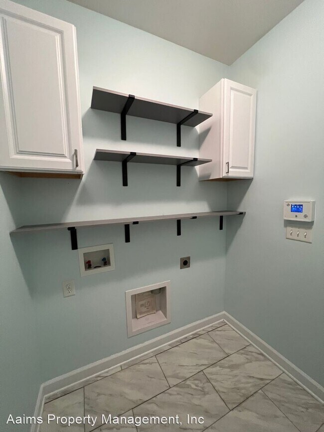 Foto del edificio - 3 br, 2 bath House - 104 Ginseng Street
