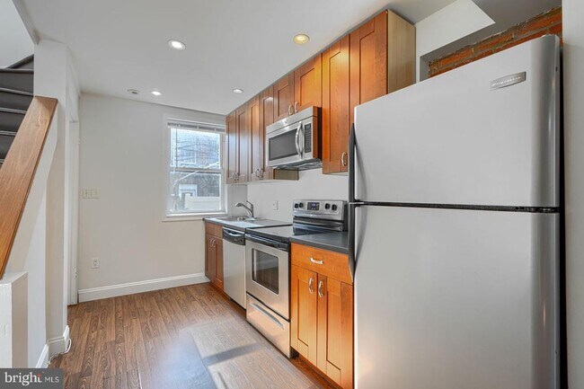 Foto del edificio - 1026 Patapsco St