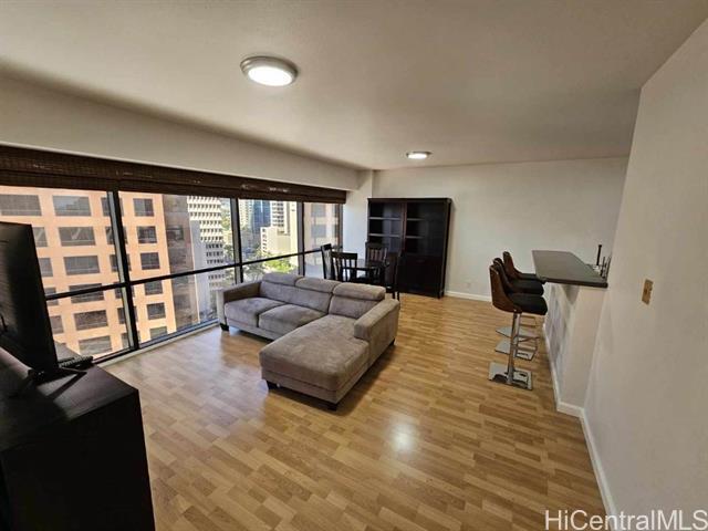 Foto del edificio - 1088 Bishop St