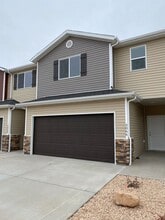 Building Photo - 3062 225 E