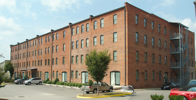 Building Photo - Mayton Transfer Lofts