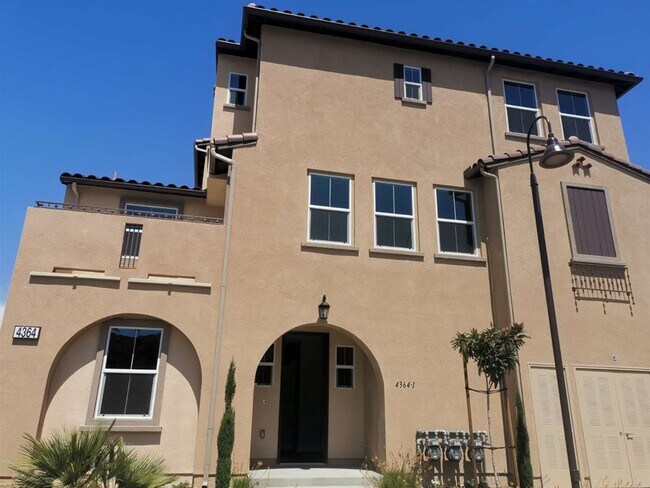 Foto del edificio - 4364 St Cloud Way