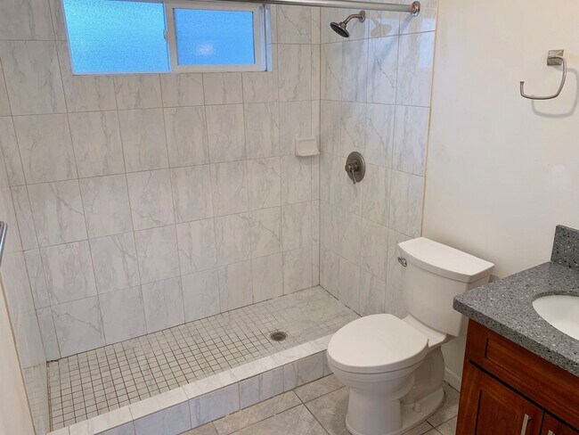 Foto del edificio - 1174 Kukila St