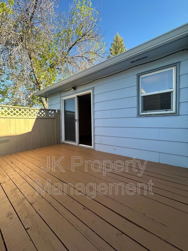 Building Photo - 3600 9th Ave N