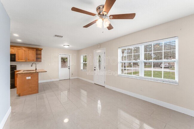 Foto del edificio - 4312 W Nassau St