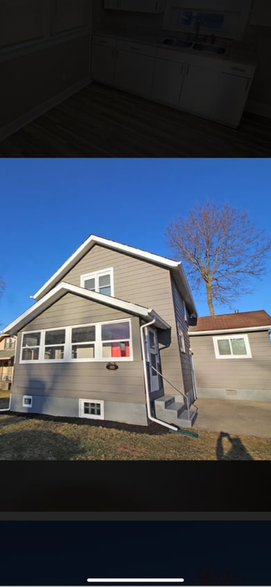 Building Photo - 1025 Morse Ave