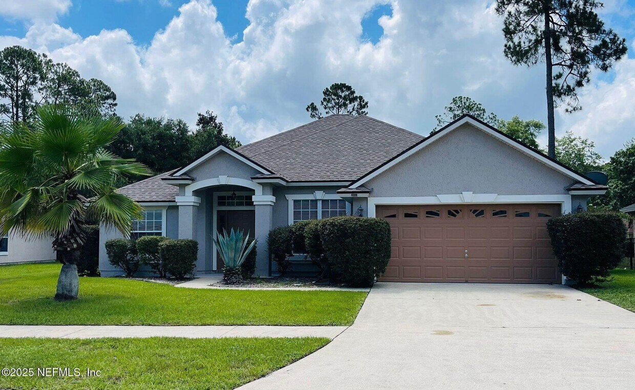 Foto principal - 2933 Turning Leaf Ln