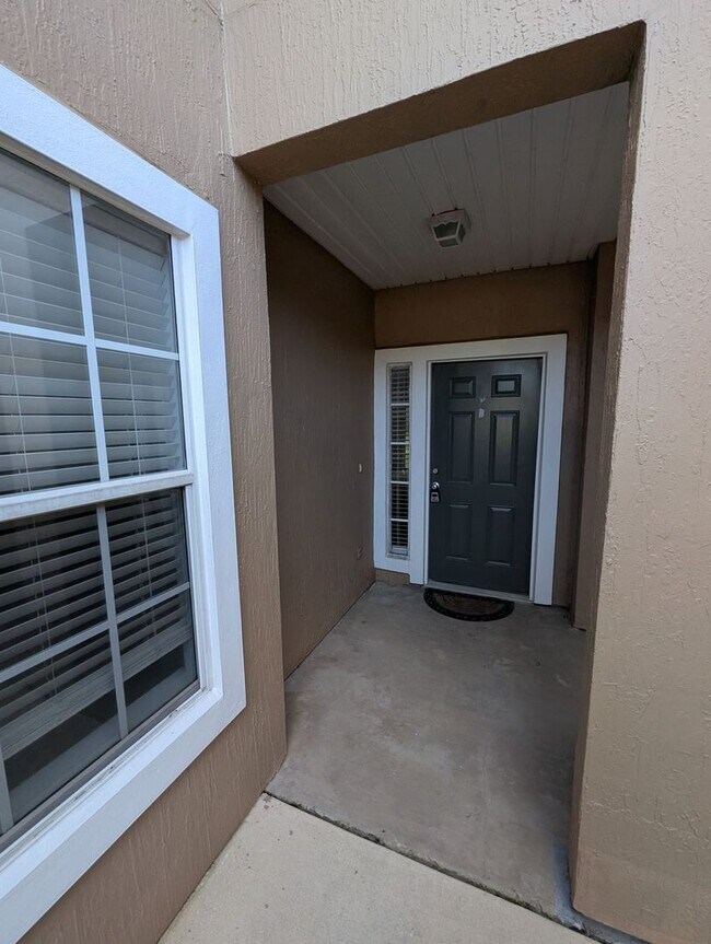 Foto del edificio - 546 Scrub Jay Dr