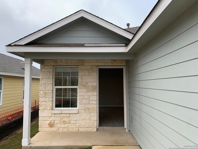 Foto del edificio - 10414 Seguin Chase