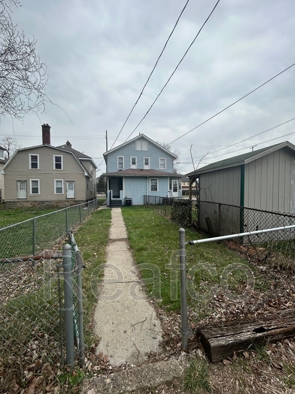 2231 E 5th Ave, Columbus, OH 43219 Condo for Rent in Columbus, OH