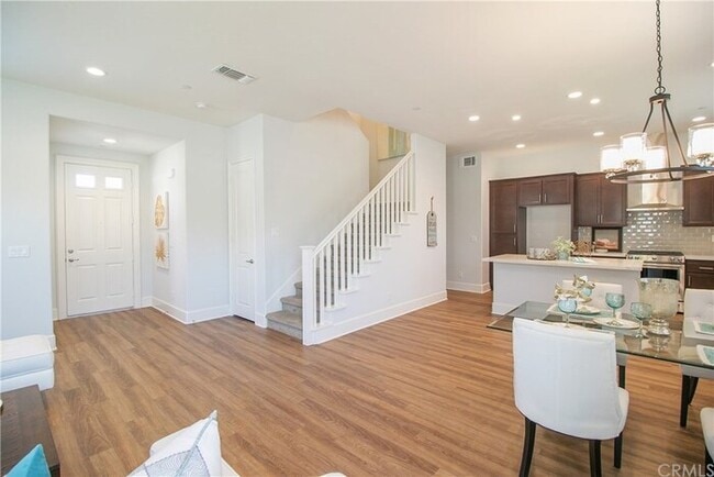 Building Photo - Modern Two-Story Home with Private Backyar...