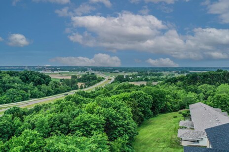 Foto del edificio - 1406 Windcrest Ct