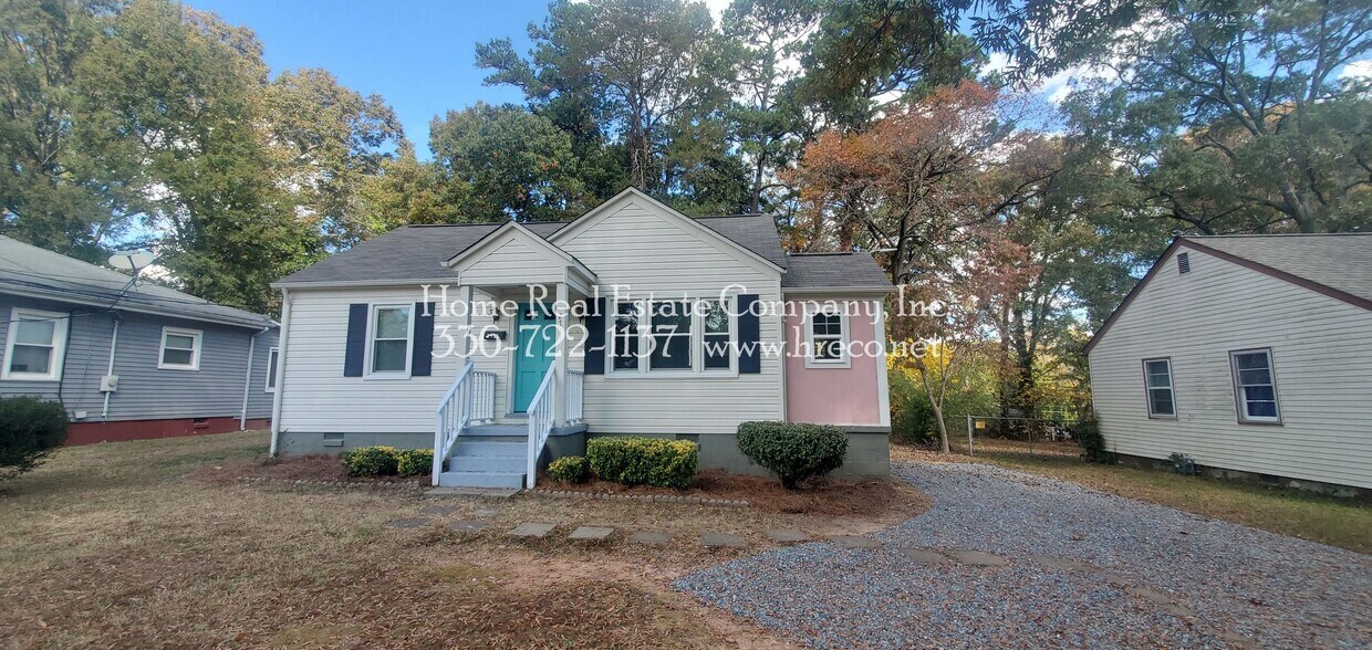 Photo - 2711 Sink Street