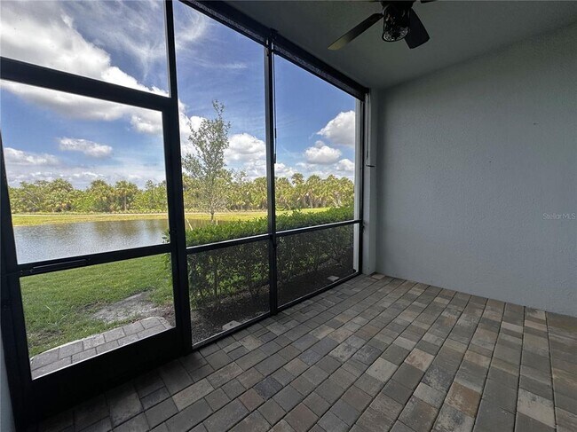 Building Photo - 14041 Heritage Landing Blvd